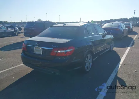 2012 Mercedes-Benz E 350 4Matic z USA, uszkodzony, nr VIN WDDHF8JB5CA650527